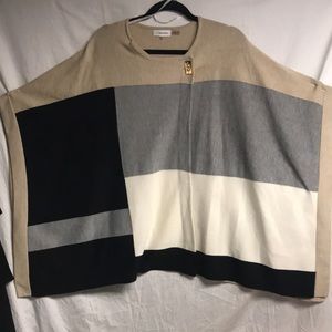 GREAT FOR SPRING! Womans 
Calvin Kline neutral shades sweater cape 
ONE SIZE
